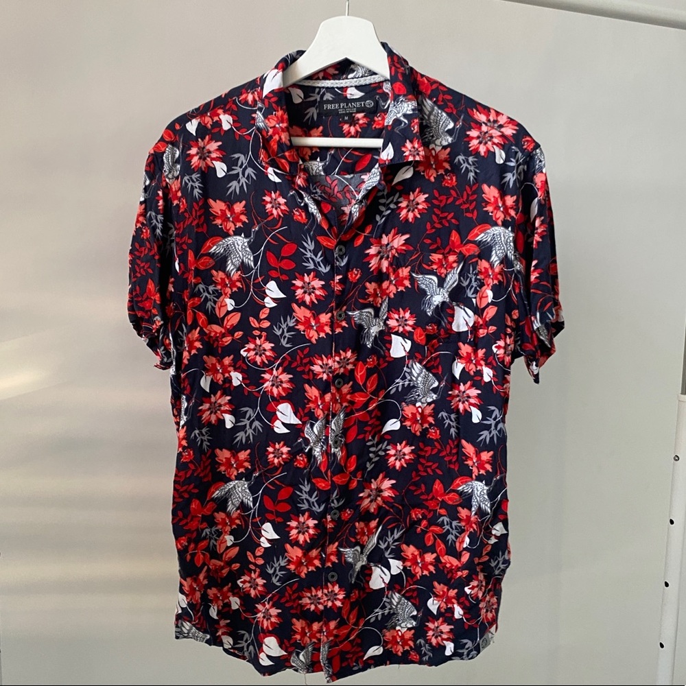 Free Planet Short Sleeve shirt